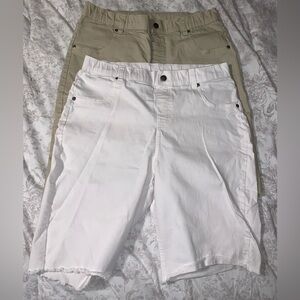 HUE Bundle Women’s White and Tan Flat Front Shorts (2 pairs)